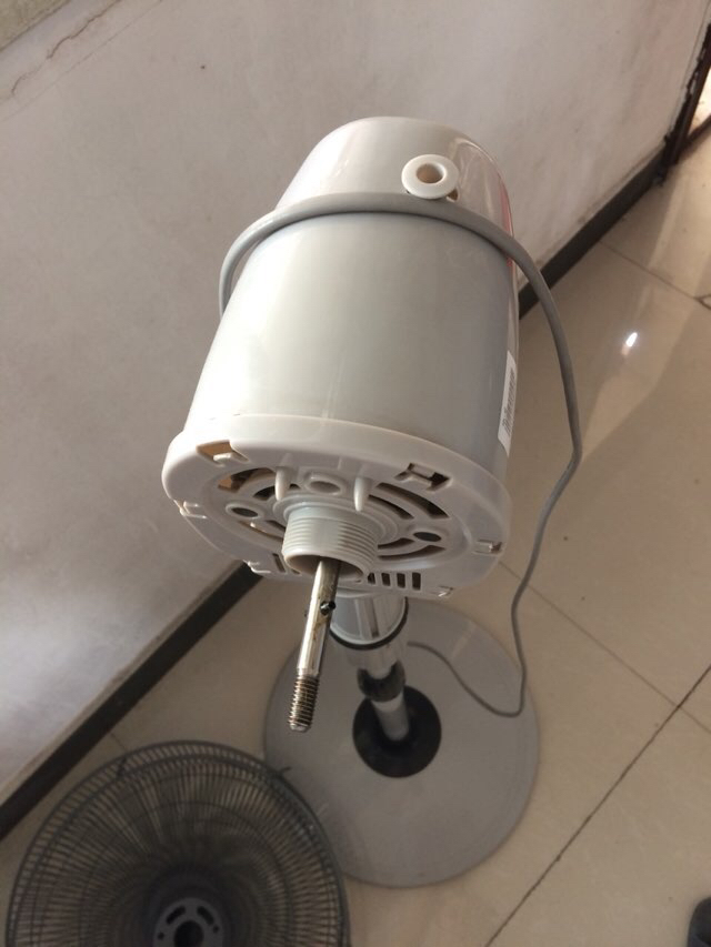 如何修理电风扇 de35b6088346495d88b0d15a0d41f8a8.jpg