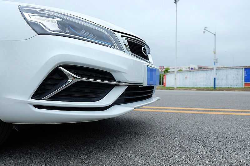 比较厚重有质感的车 d690a119f0a04c8fa5bbc44bf1163a23.jpg