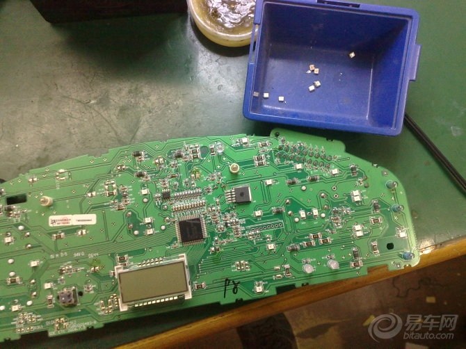 diy改装仪表盘灯 第二季 换灯篇 下面是朋友的仪表盘高清图片