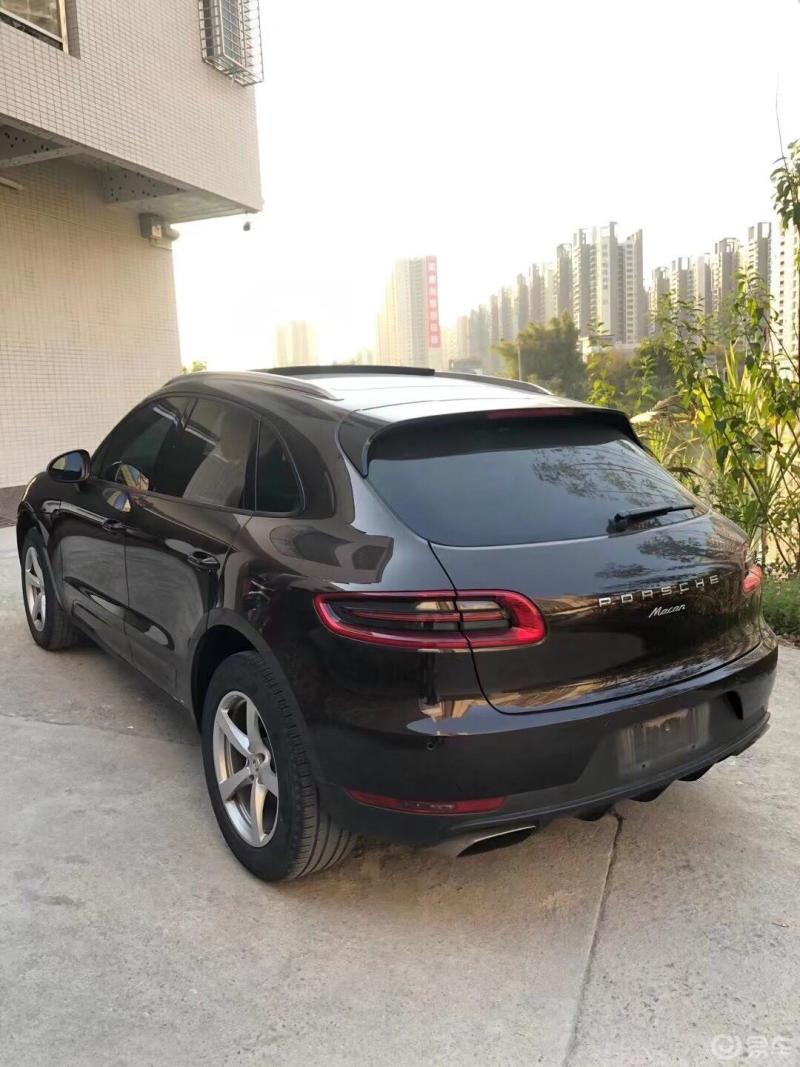 帖街拍颜值很高的保时捷卡曼年轻人的最爱科技感运动气息十足的豪车品