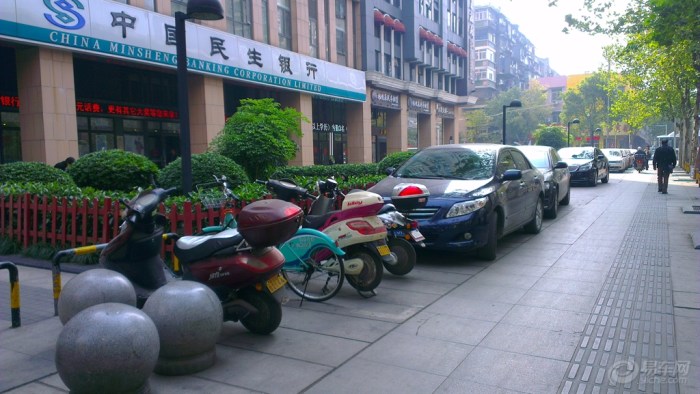 【【停车难】武汉停车难,难于上青天!】_四川