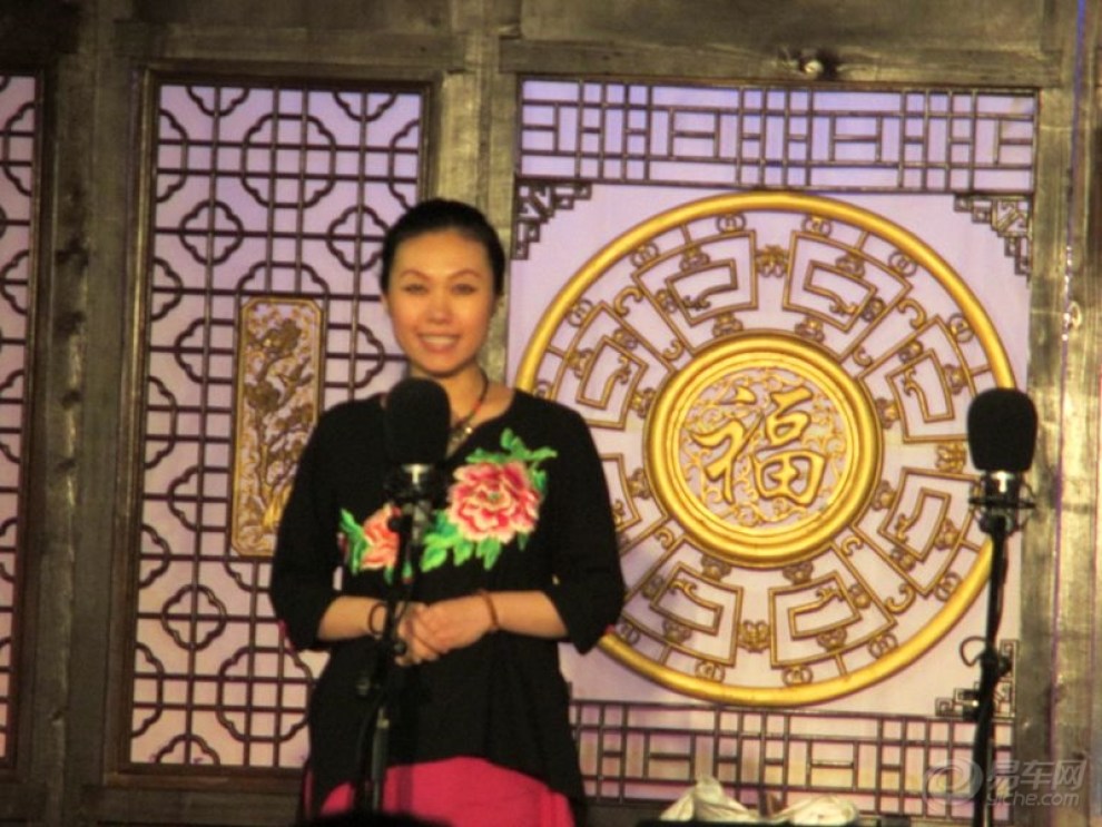 【天津相声俱乐部贺重庆逗乐坊2周年专场演出