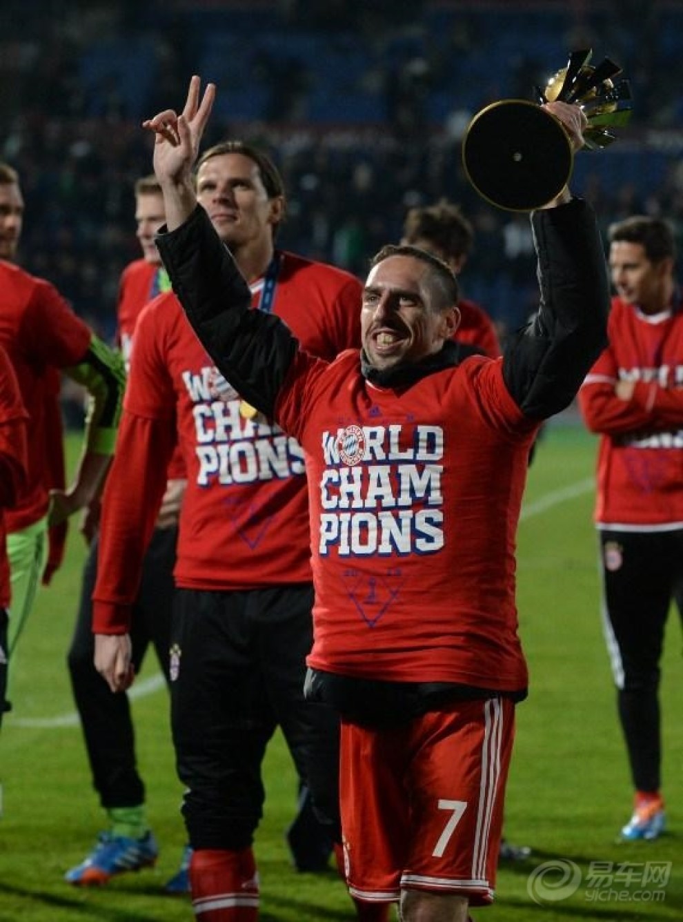 【拜仁夺得2013世俱杯冠军】_易车足球大联盟