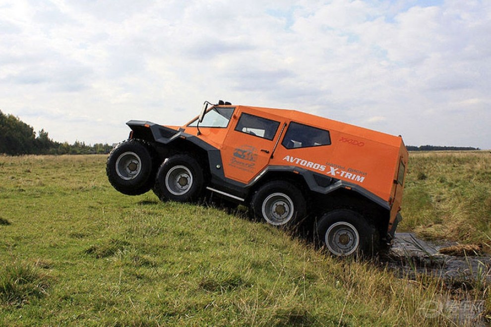 【俄罗斯 全地形 Вездеходы Z 8х8】