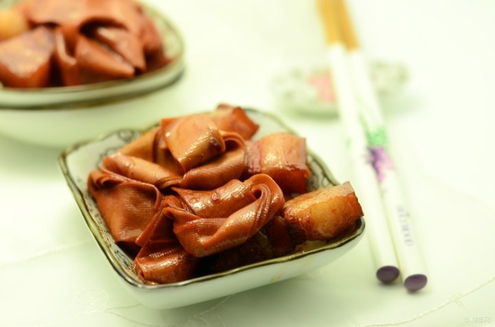 如何做红烧肉炖干豆腐 7dad35c869b44832876f3c0a396cca8d_720_0_max_jpg.jpg