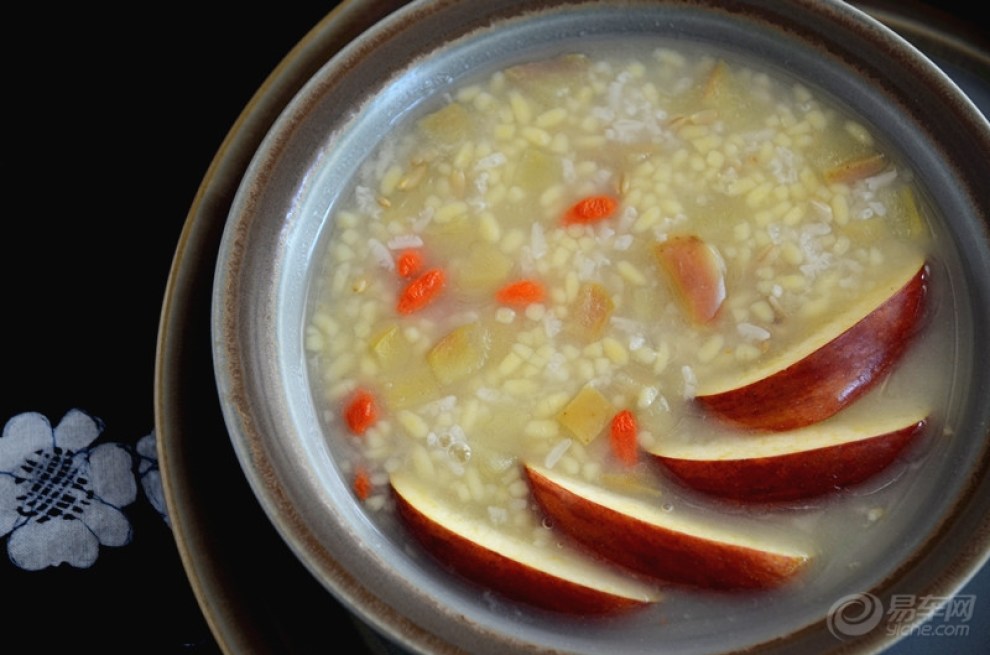 【【快乐厨艺】苹果杂粮粥】_美食之旅图片集