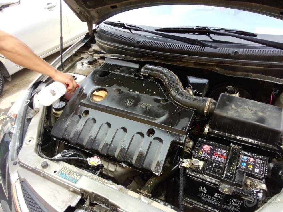 【更换启动机,检测空调。清洗发动机舱】】_山