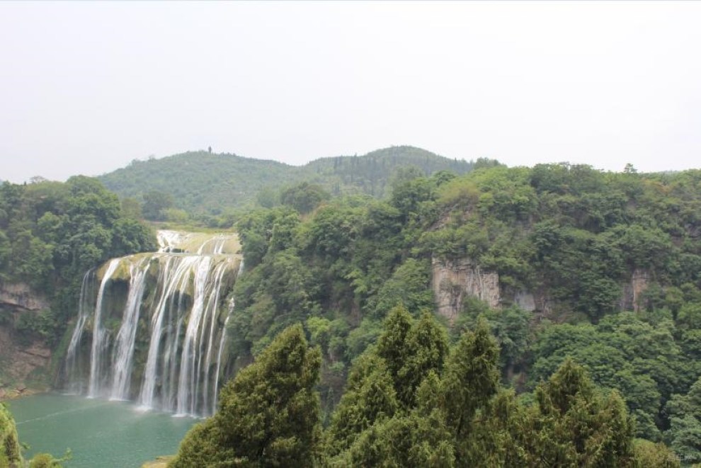 安顺总人口_安顺平坝樱花图片(2)