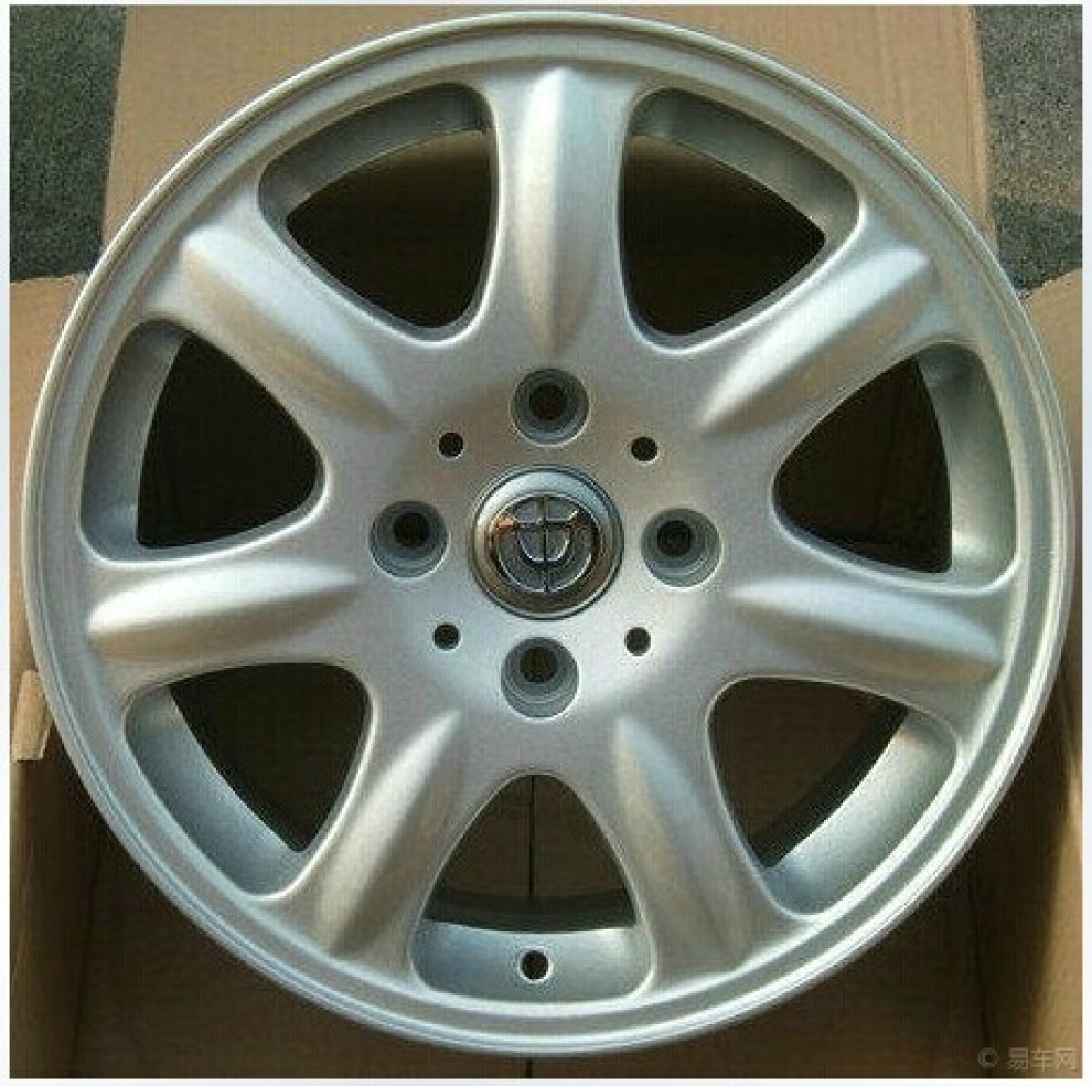 【收二手16寸老款尊驰四孔位轮毂过审。求斑