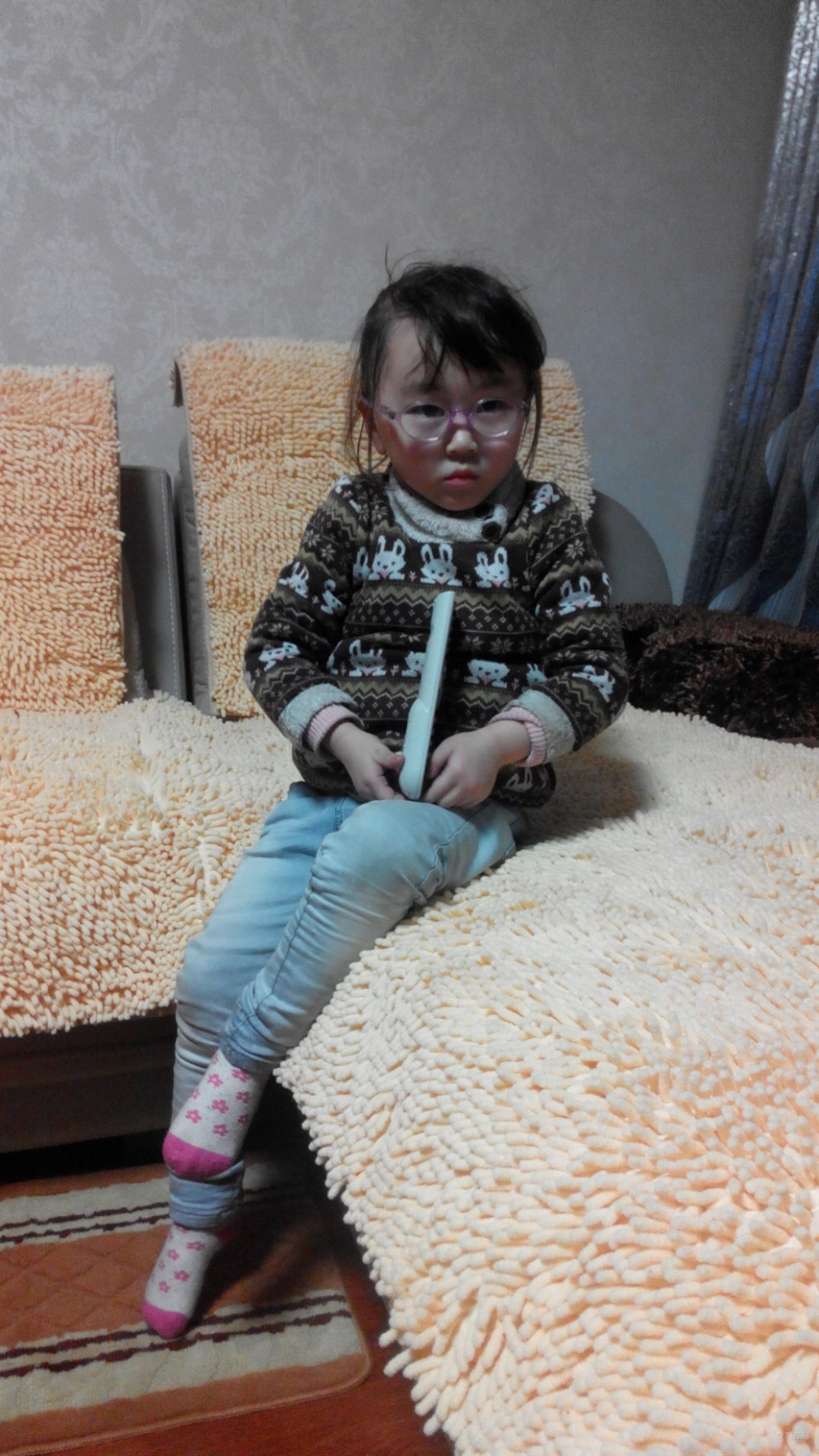 【【每日图说】坐着看电视】_山西论坛图片集