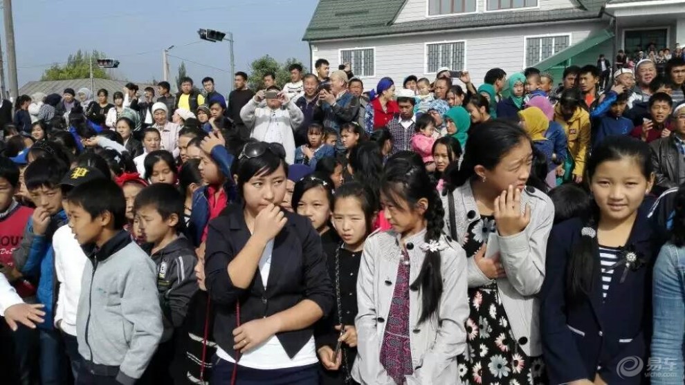 【【原创首发】哈萨克斯坦陕西村万人空巷迎接泾阳茯砖茶丝路驼队】_长城C30论坛图片集锦_汽车论坛-易车网