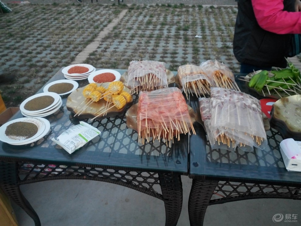 【【北京宝骏560车友会】玫瑰汽车影院内自助