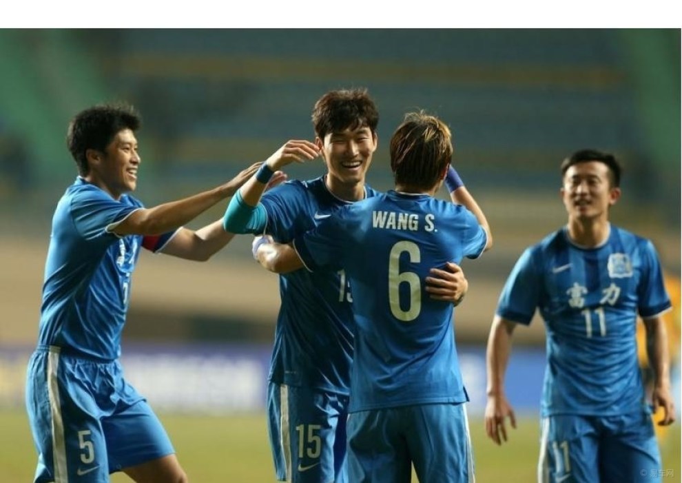 【富力3-0勇士 104】_易车足球大联盟图片集锦