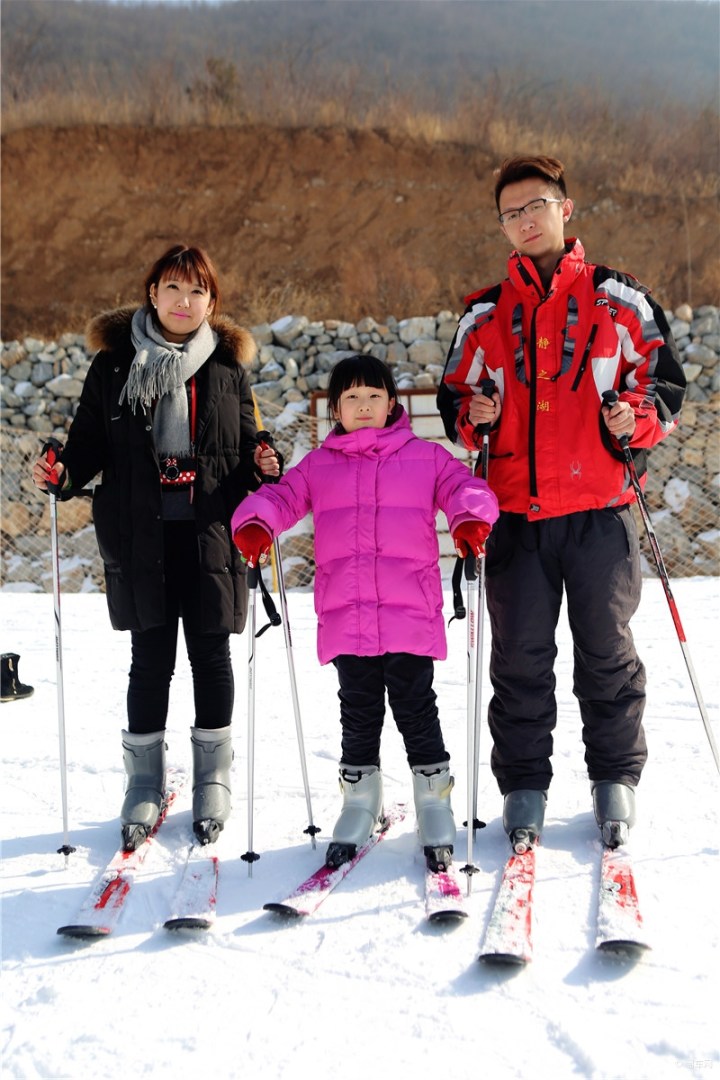 转载:全家去滑雪,分享闺女第一次滑雪的快乐