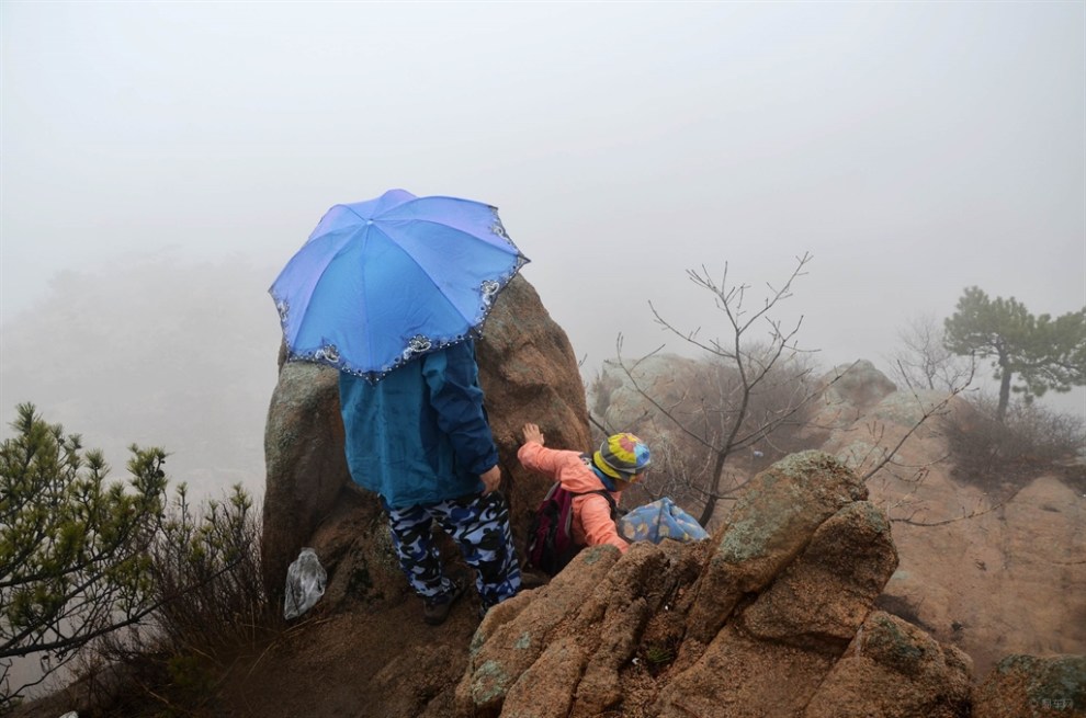 【雨天登山随拍及雨天登山小知识分享】_辽宁