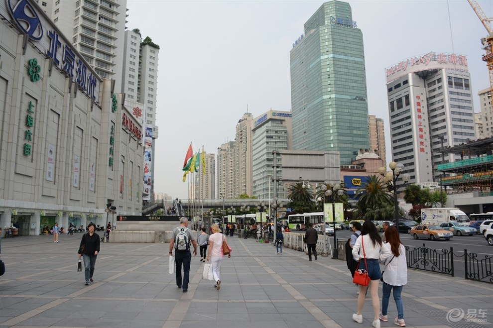 【激情五月随手拍】上海徐家汇街景一瞥