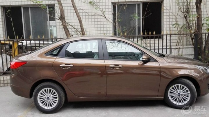 年3月底成都福特金融贷款买福睿斯各项花费明