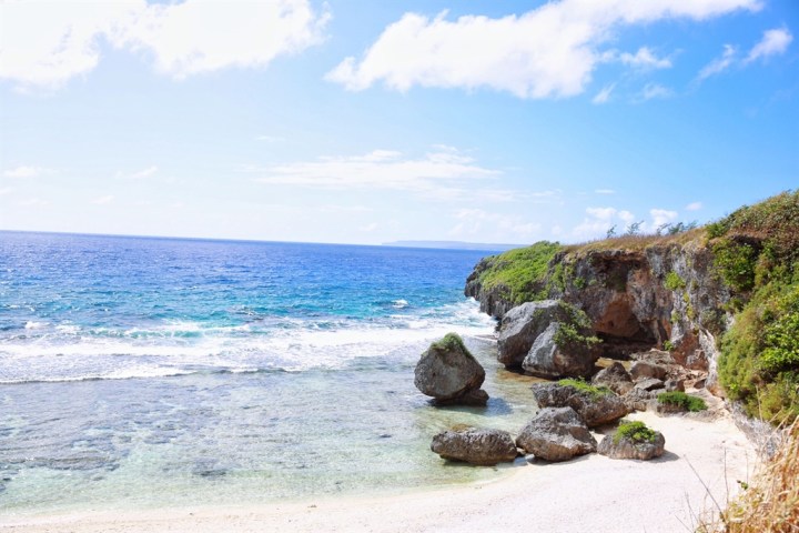 着我模特般的媳妇潜入令人窒息的蓝色塞班岛】