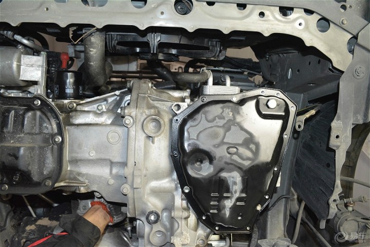 【新骐达 变速箱 异响 哨声 嚎叫 CVT 故障 维修