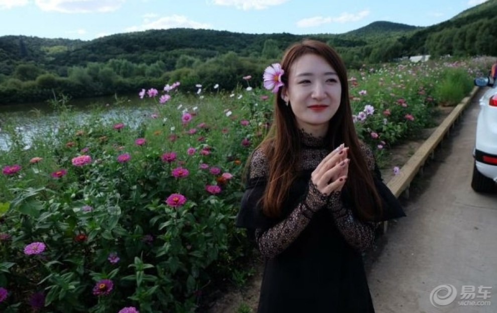 【美不美,看大片,长腿大腿版主美女来袭,求车模重庆街拍美女图片图片