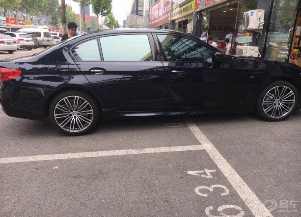 【宝马g38碳黑色530m尊享提车作业】_宝马5系社区图片