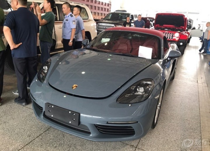 保时捷macan提车论坛_保时捷718提车要多久_保时捷718提车作业