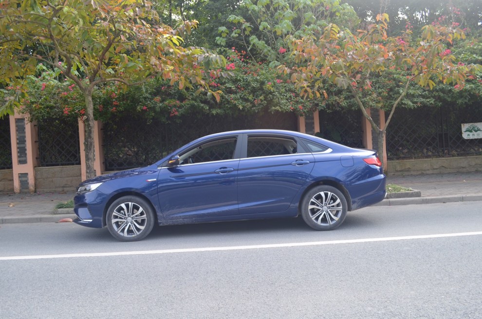 【帝豪GL 2018款 1.4T 双离合 尊贵智联版】_