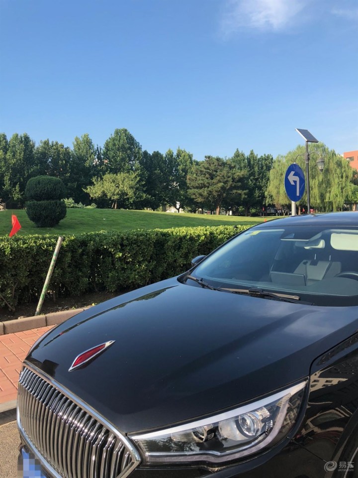 爱你等于爱自己,漂亮女友出镜拍H5大片