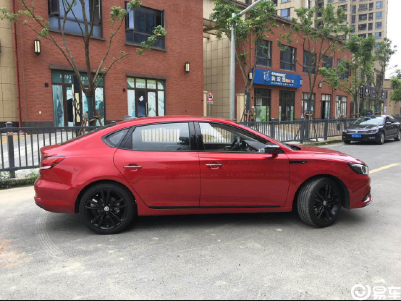 19款名爵6福利满满啊,看看我的黑化骑士~