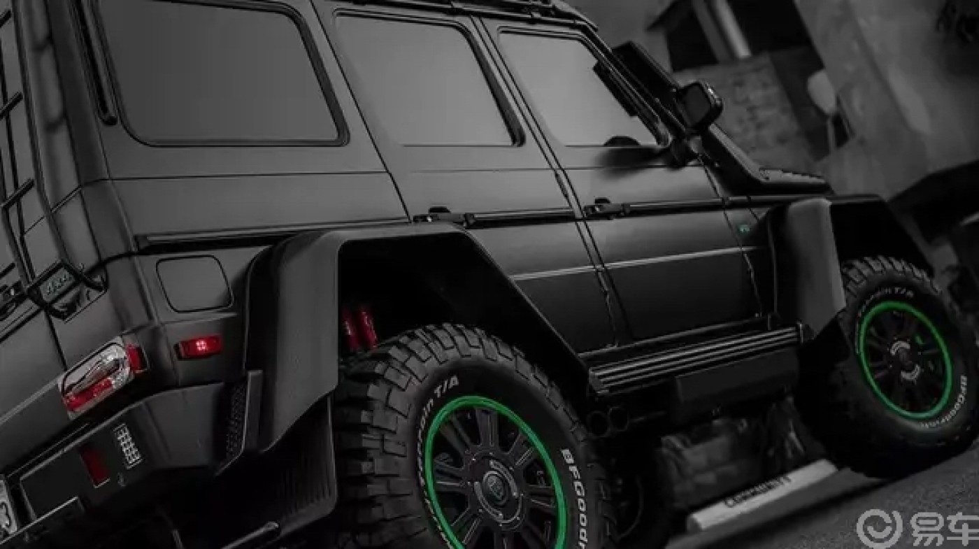 肌肉撕裂者:梅赛德斯奔驰G500 4×4黑武士改