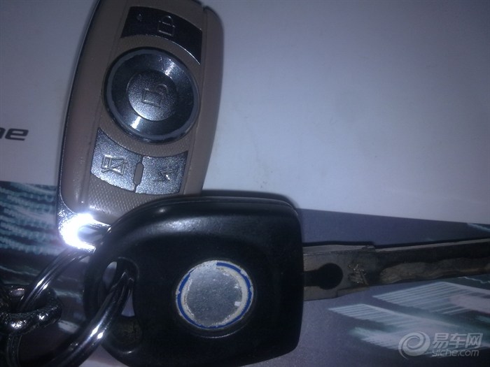 【2011款新宝来的遥控钥匙多少钱配一把?】_