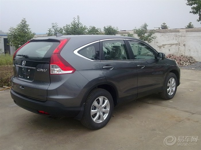 2012款crv 2.0 乞丐版 钛金银提车