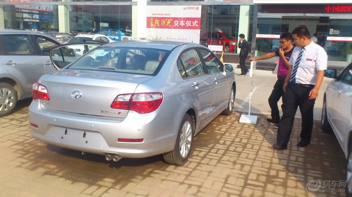 【胶南司机群前往飞宇汽车城试驾--长城你真是