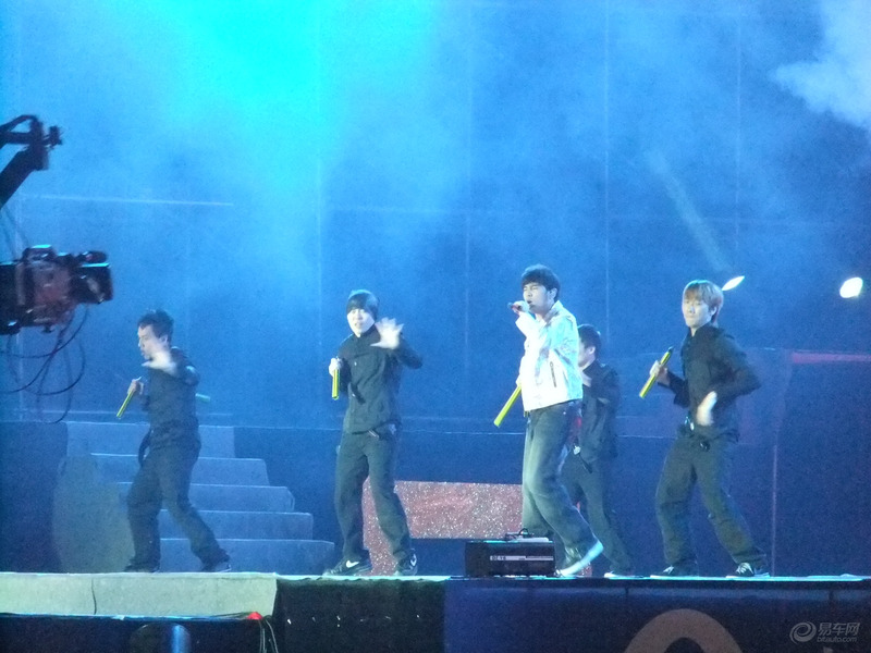 哥是有身份的人。