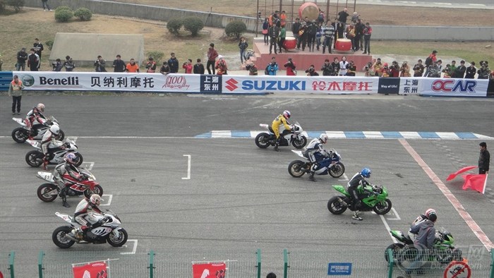 【2011年度上海天马山赛车场首场比赛】_比亚