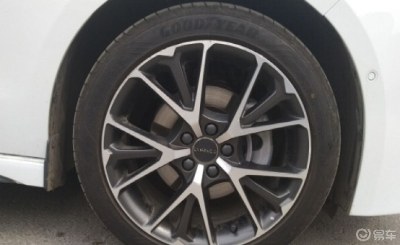 领克03配的固特异轮胎还挺好用