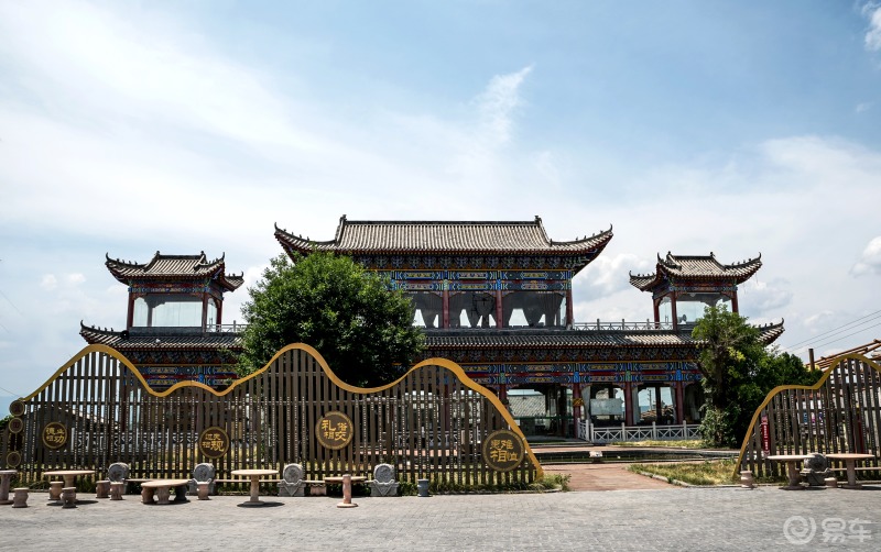 【易起鲨向未来】之二——游览生存时间不长的蓝田簸箕掌景区