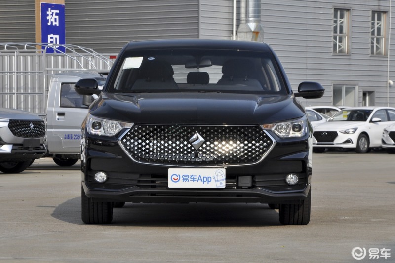 新宝骏rc6顶配有没有黑色的