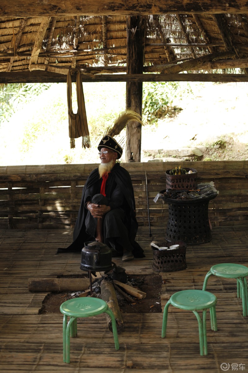 翁丁佤族原始部落的慢生活