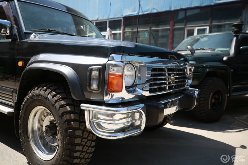 珍藏级高顶途乐y60,高顶哦!这品相实在难得!