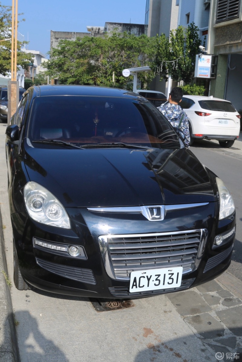 台湾街拍纳智捷汽车请问这款车是什么车型