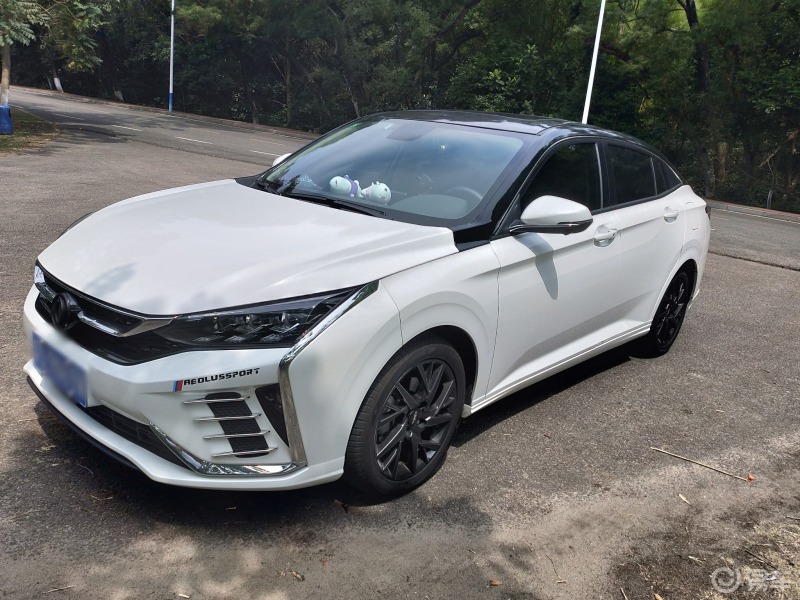 东风风神奕炫炫酷版小改