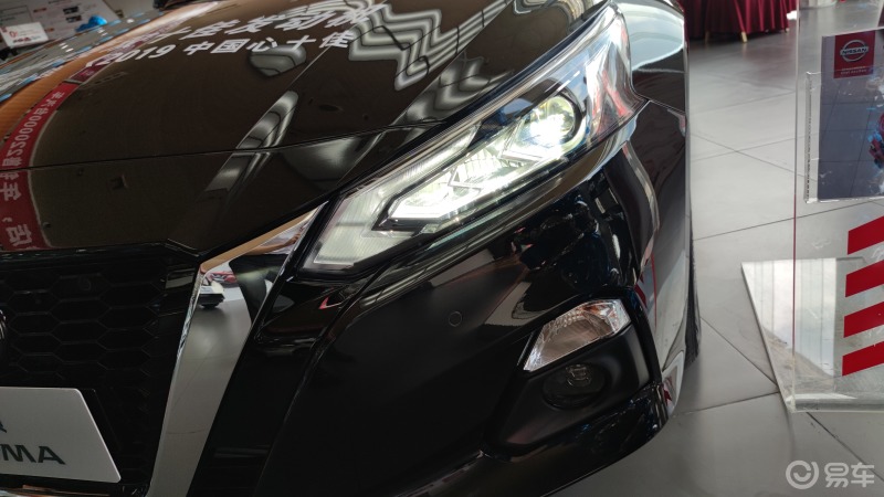 超变擎——第七代天籁2.0t智享领航版曜石黑