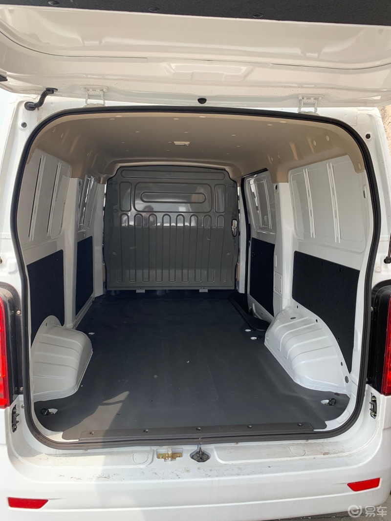 哦豁～货运版两座m60搞到手!_睿行m60社区_易车社区