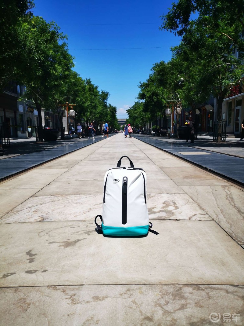我的蔚来背包#  自从拥有蔚来这款即刻出发背包,其它大牌背
