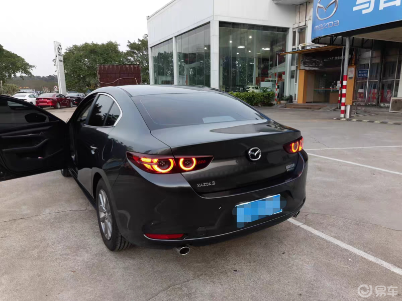 次世代马自达3昂克赛拉提车作业