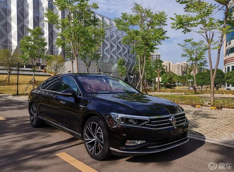 独享这个夏天全新迈腾旗舰版新车作业