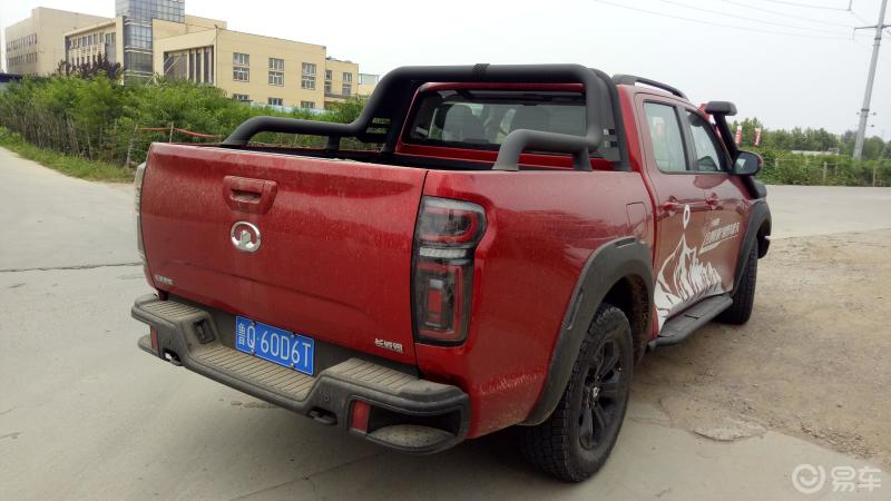 越野版长城炮在临沂刚上市就红了