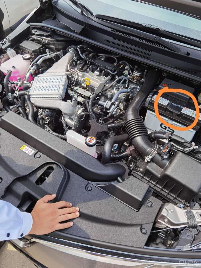 卡罗拉蓄电池上灰色标记做什么用的