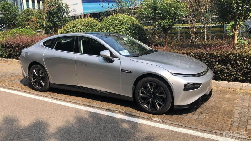 终于提车,银色小p跟我回家_小鹏汽车p7社区_易车社区